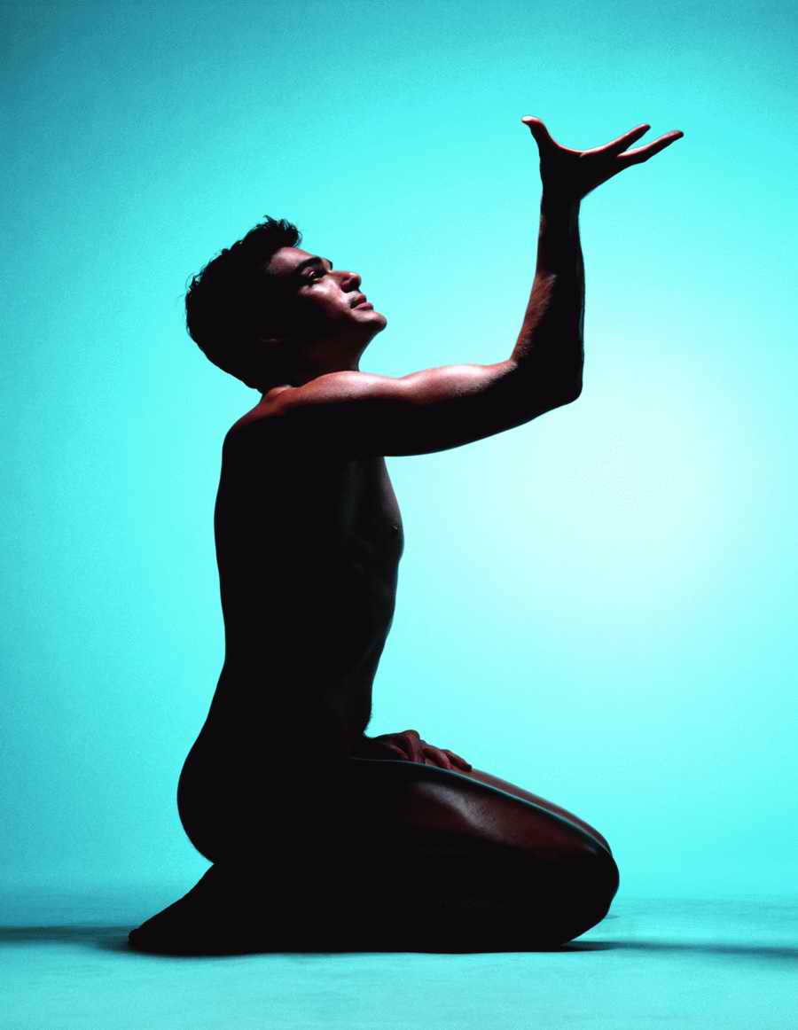 The Male Figure - ImageDJ ></a>
<script language=JavaScript> 
  var txt = 