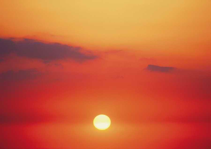 Green World and Sky - KPG Gold ></a>
<script language=JavaScript> 
  var txt = 