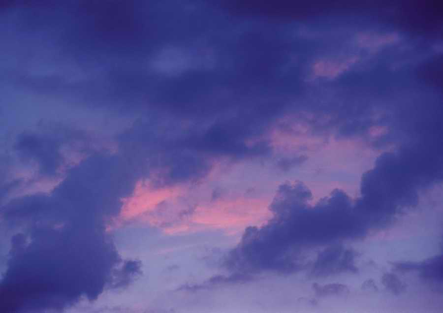 Green World and Sky - KPG Gold ></a>
<script language=JavaScript> 
  var txt = 