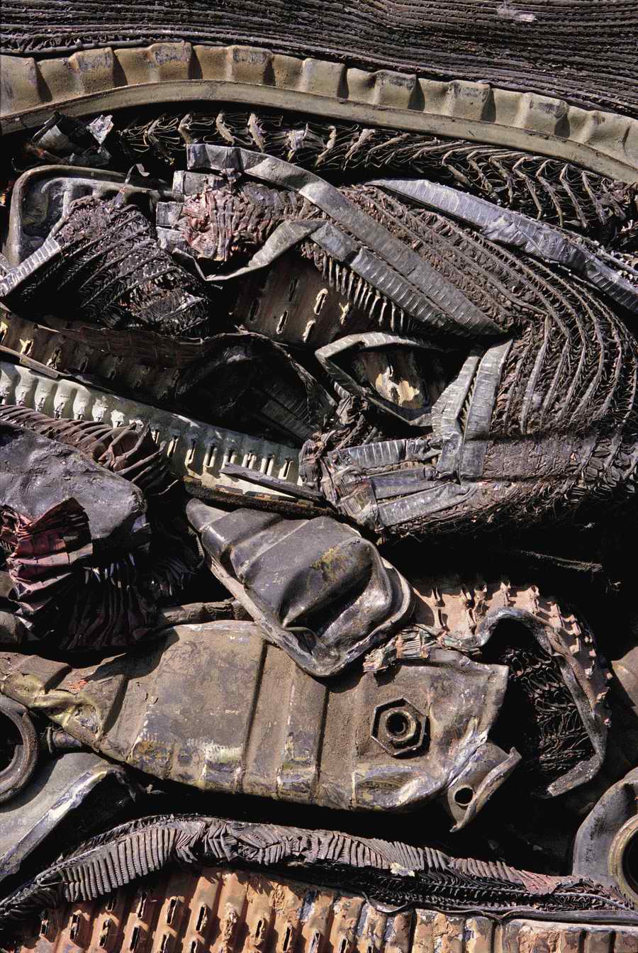 Junkyard - KPT Power Photos ></a>
<script language=JavaScript> 
  var txt = 