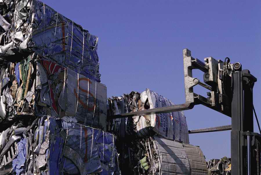 Junkyard - KPT Power Photos ></a>
<script language=JavaScript> 
  var txt = 