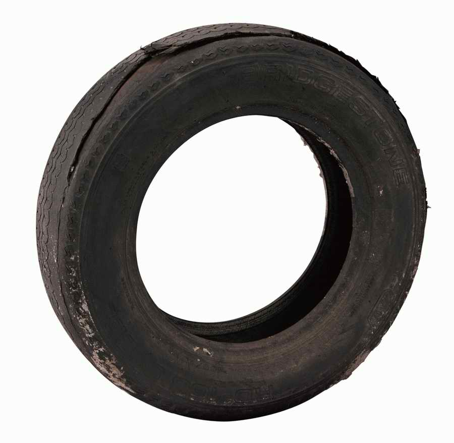 Junkyard - KPT Power Photos ></a>
<script language=JavaScript> 
  var txt = 