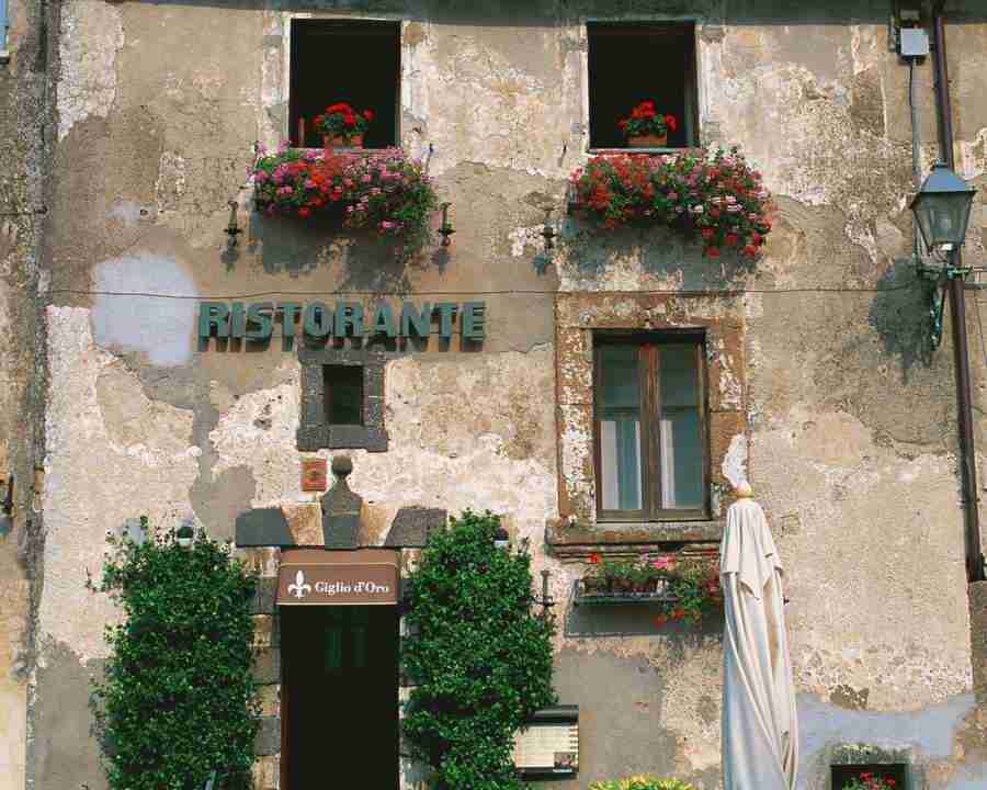 A Trip to Italy - Mixa Image Library ></a>
<script language=JavaScript> 
  var txt = 