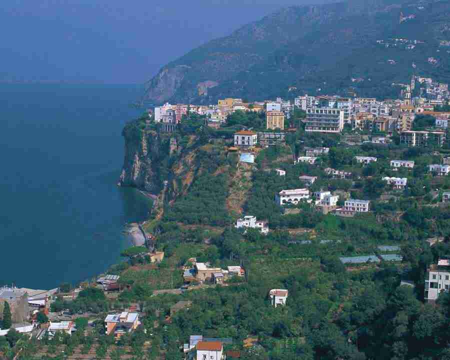A Trip to Italy - Mixa Image Library ></a>
<script language=JavaScript> 
  var txt = 