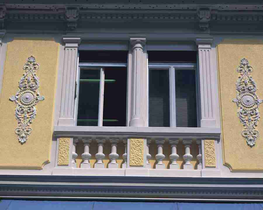 European Windows - Mixa Image Library ></a>
<script language=JavaScript> 
  var txt = 