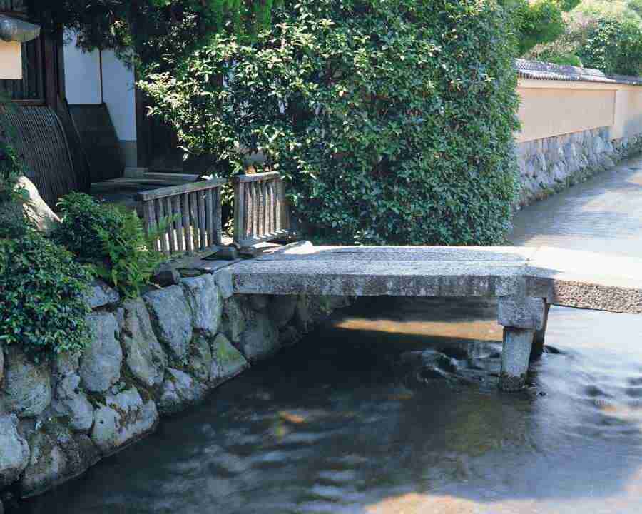 Kyoto - Mixa Image Library ></a>
<script language=JavaScript> 
  var txt = 