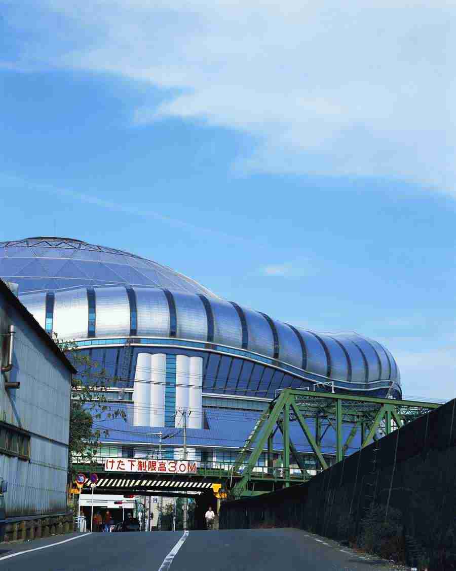 Osaka and Kobe - Mixa Image Library ></a>
<script language=JavaScript> 
  var txt = 