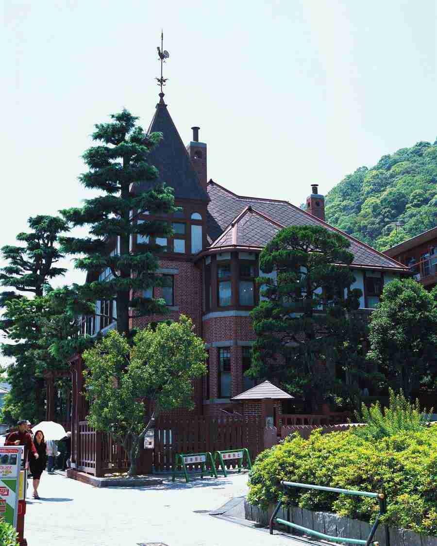 Osaka and Kobe - Mixa Image Library ></a>
<script language=JavaScript> 
  var txt = 