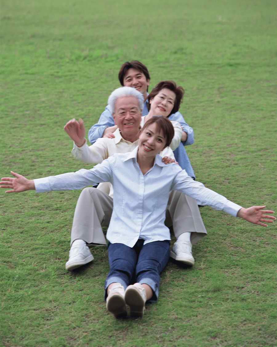 Three Generations - Mixa Image Library ></a>
<script language=JavaScript> 
  var txt = 