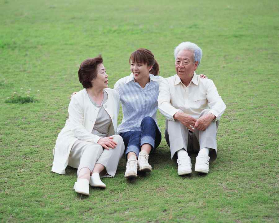 Three Generations - Mixa Image Library ></a>
<script language=JavaScript> 
  var txt = 