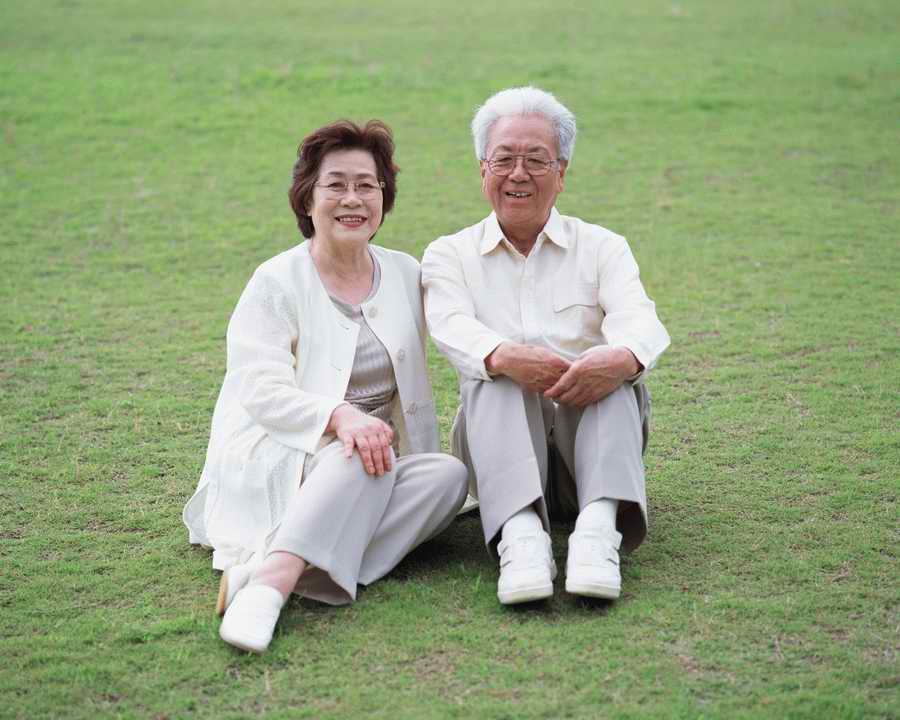 Three Generations - Mixa Image Library ></a>
<script language=JavaScript> 
  var txt = 