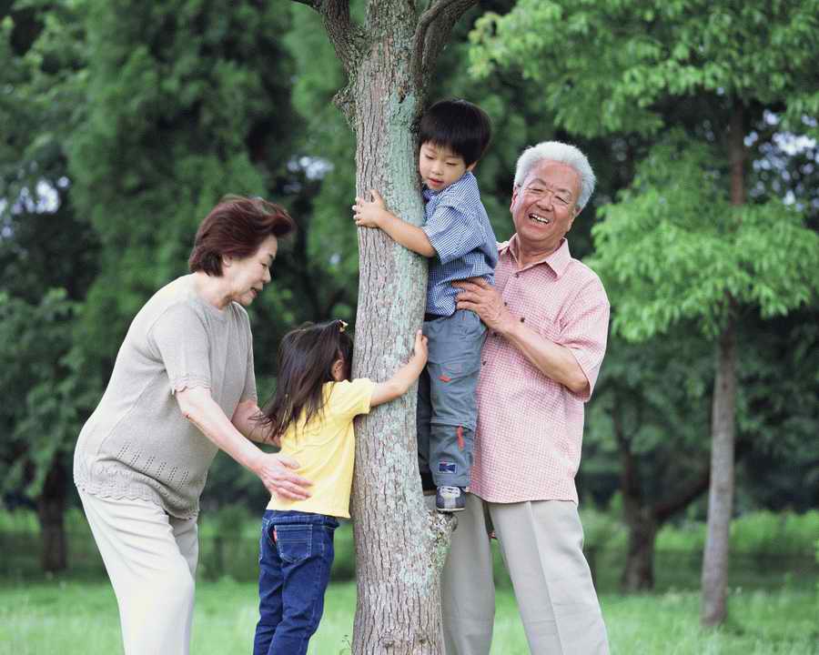 Three Generations - Mixa Image Library ></a>
<script language=JavaScript> 
  var txt = 