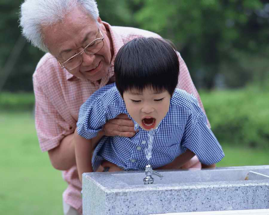 Three Generations - Mixa Image Library ></a>
<script language=JavaScript> 
  var txt = 