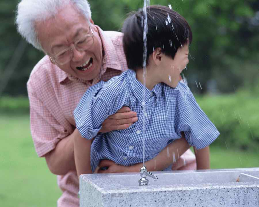 Three Generations - Mixa Image Library ></a>
<script language=JavaScript> 
  var txt = 