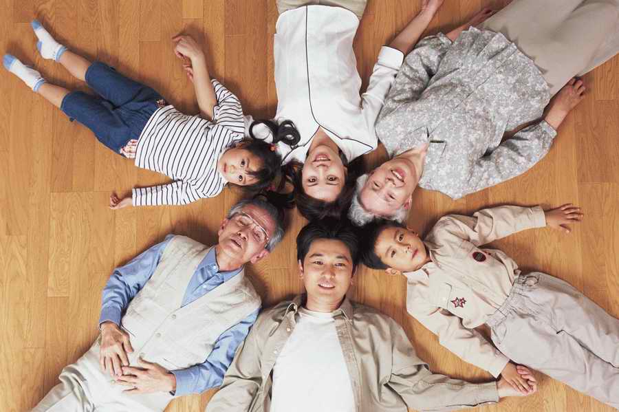 Three Generations - Mixa Image Library ></a>
<script language=JavaScript> 
  var txt = 