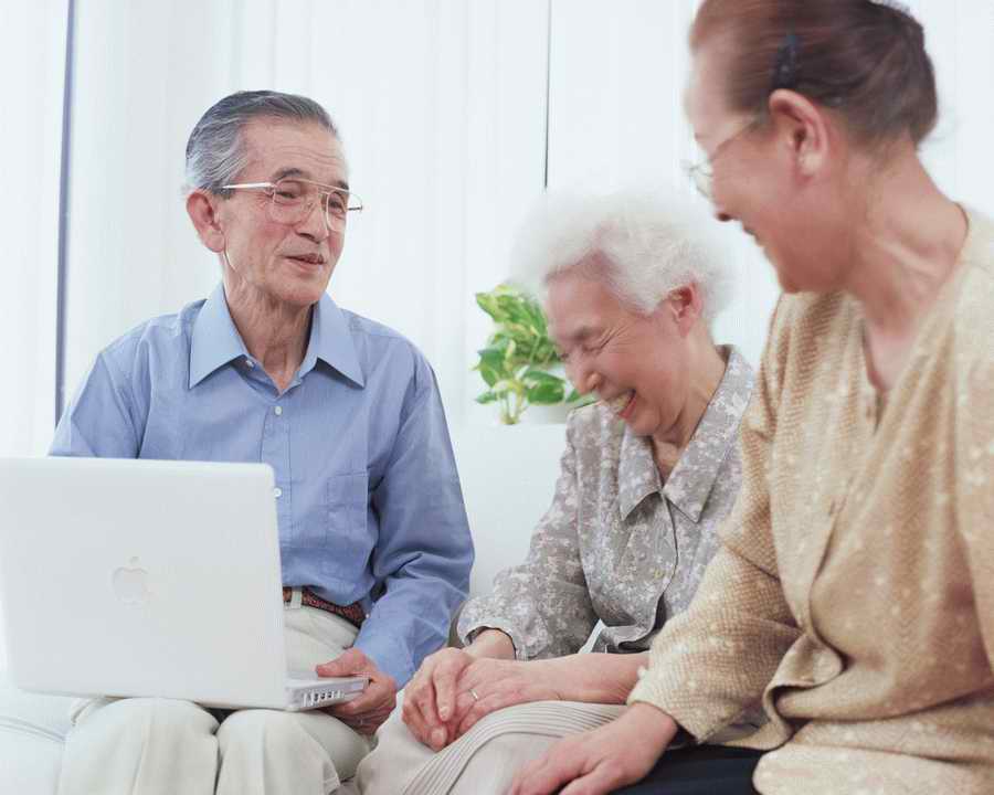 Three Generations - Mixa Image Library ></a>
<script language=JavaScript> 
  var txt = 