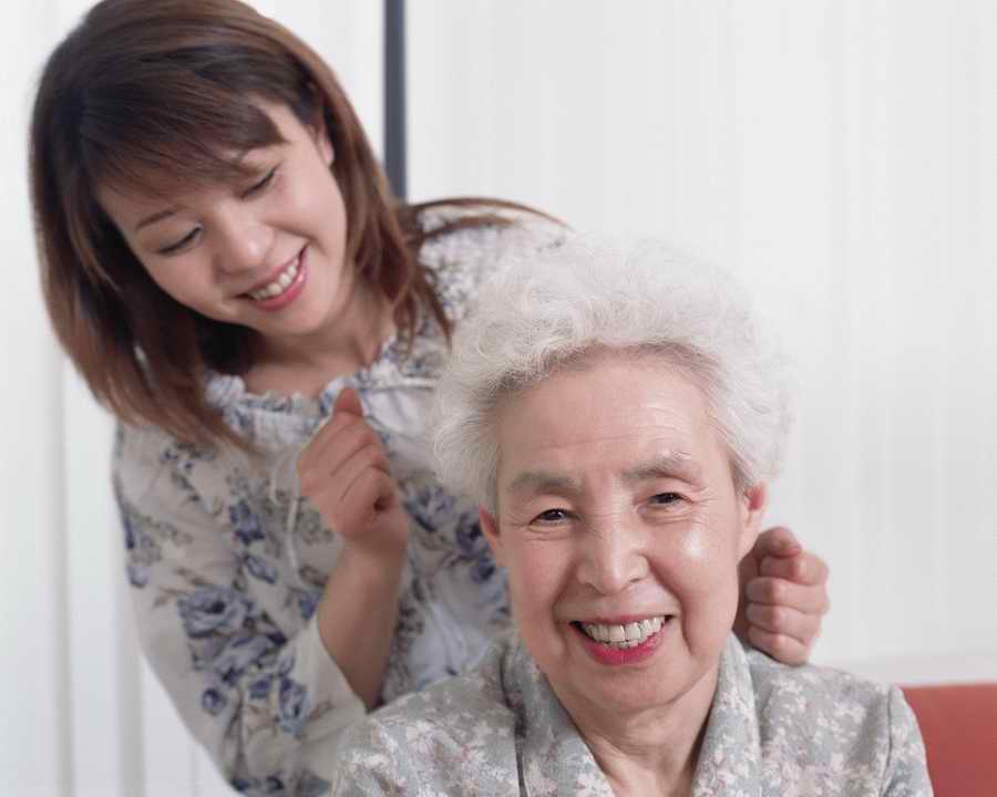 Three Generations - Mixa Image Library ></a>
<script language=JavaScript> 
  var txt = 