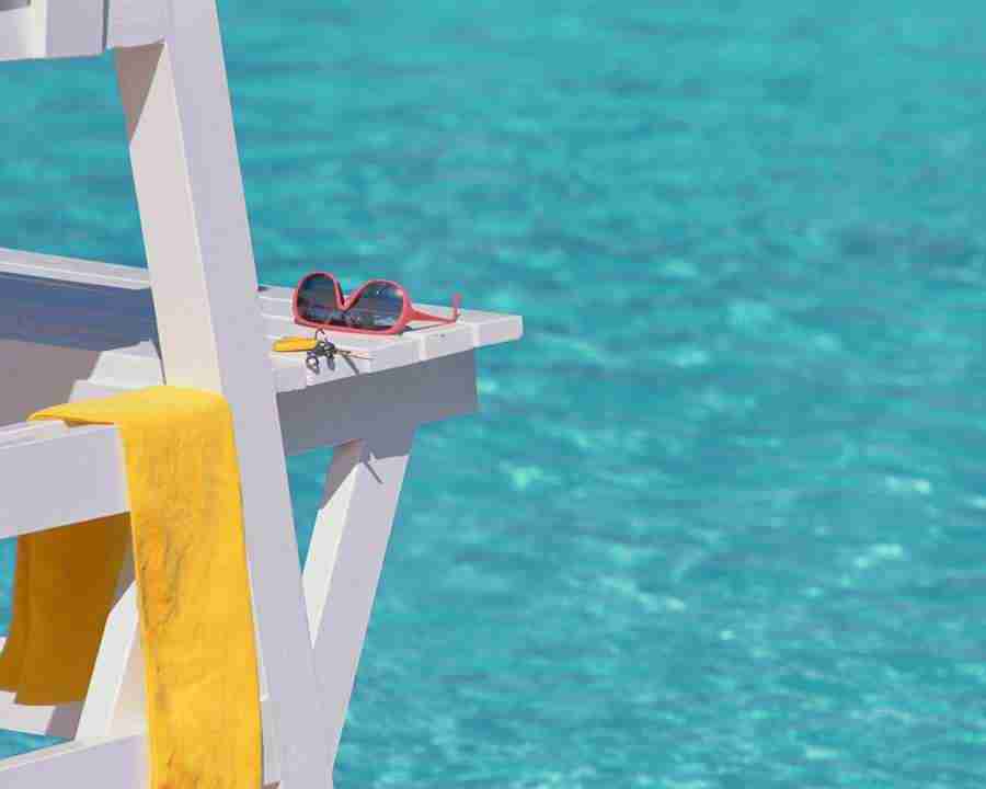 Tropical Vacation - Mixa Image Library ></a>
<script language=JavaScript> 
  var txt = 