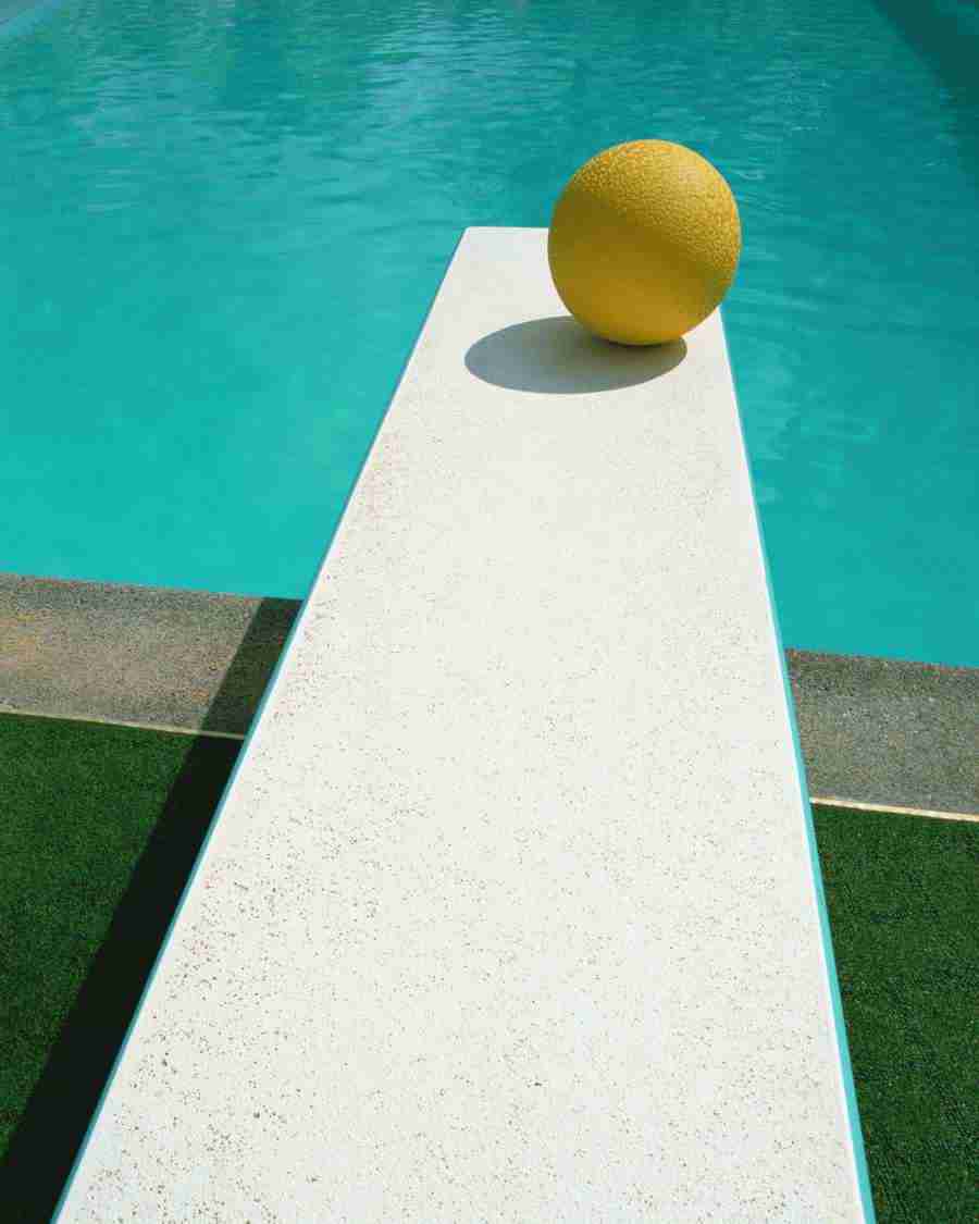 Tropical Vacation - Mixa Image Library ></a>
<script language=JavaScript> 
  var txt = 
