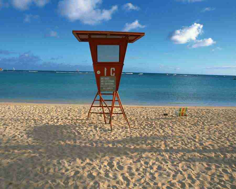 Tropical Vacation - Mixa Image Library ></a>
<script language=JavaScript> 
  var txt = 