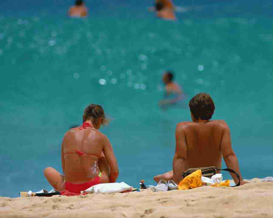 Tropical Vacation - Mixa Image Library ></a>
<script language=JavaScript> 
  var txt = 