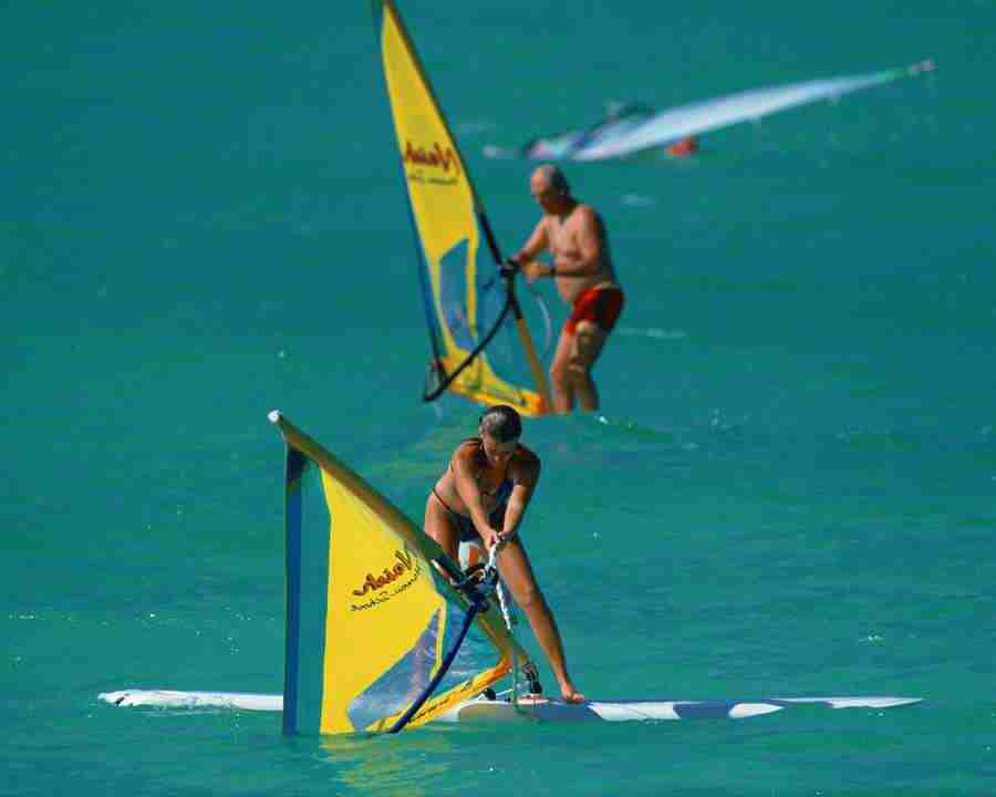 Tropical Vacation - Mixa Image Library ></a>
<script language=JavaScript> 
  var txt = 