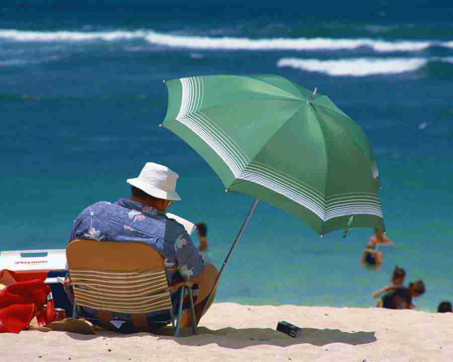 Tropical Vacation - Mixa Image Library ></a>
<script language=JavaScript> 
  var txt = 