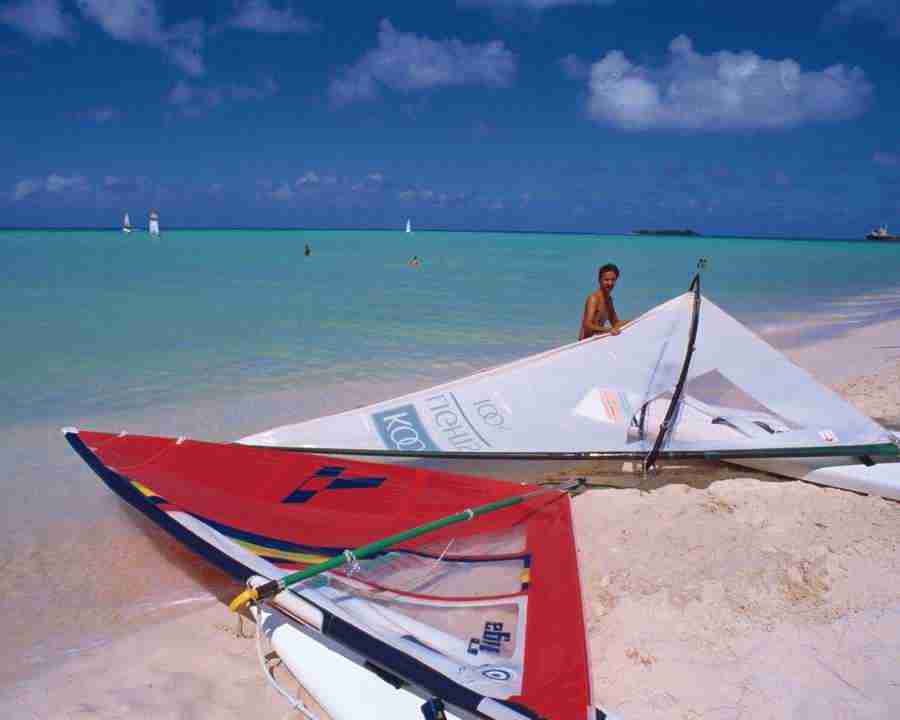 Tropical Vacation - Mixa Image Library ></a>
<script language=JavaScript> 
  var txt = 