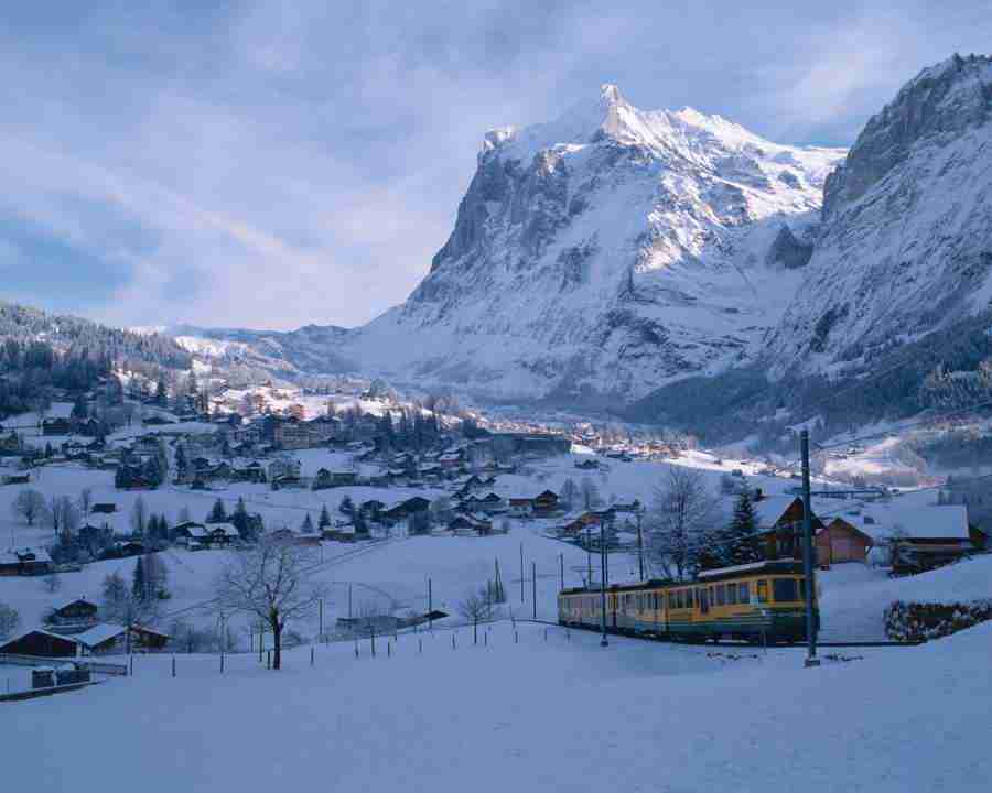 Views of Switzerland - Mixa Image Library ></a>
<script language=JavaScript> 
  var txt = 