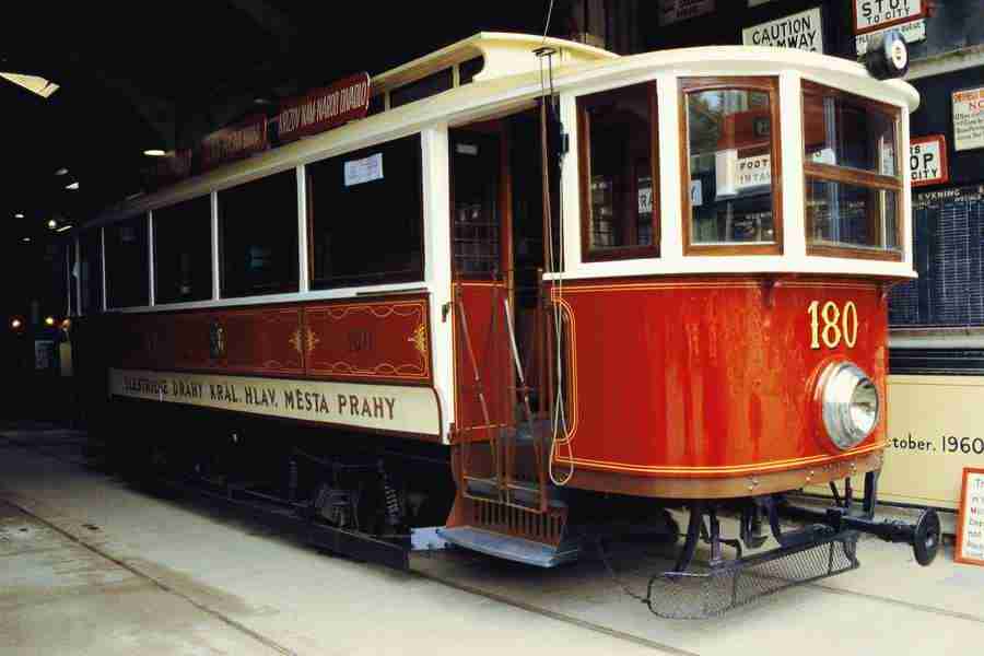 Vehicle, Ship and Airplane - Mixa Image Library ></a>
<script language=JavaScript> 
  var txt = 