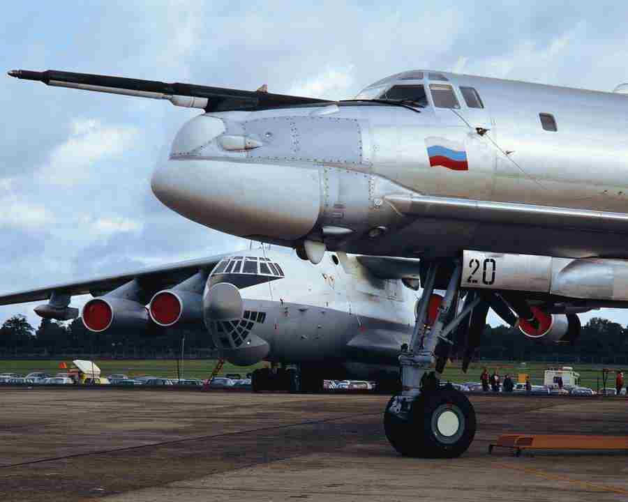 Vehicle, Ship and Airplane - Mixa Image Library ></a>
<script language=JavaScript> 
  var txt = 