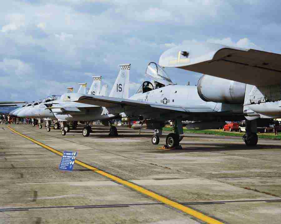 Vehicle, Ship and Airplane - Mixa Image Library ></a>
<script language=JavaScript> 
  var txt = 