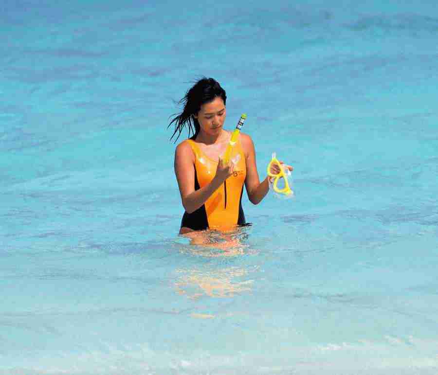 Women Swimming Wear - Mixa Pro ></a>
<script language=JavaScript> 
  var txt = 