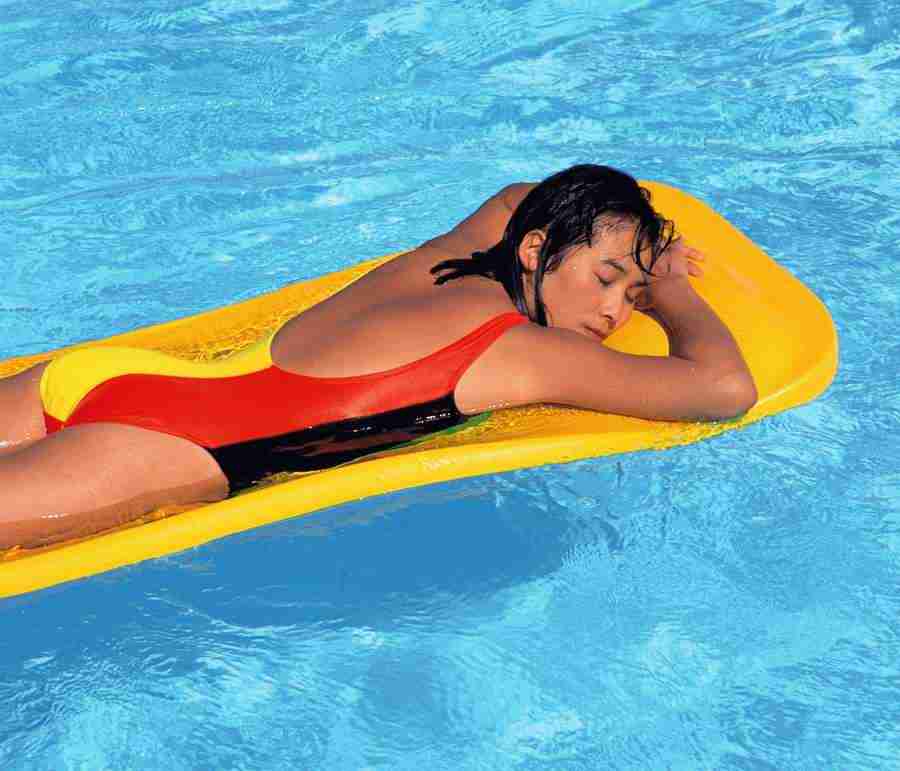 Women Swimming Wear - Mixa Pro ></a>
<script language=JavaScript> 
  var txt = 