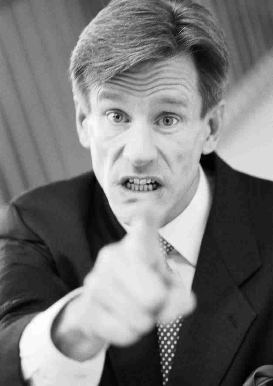 Executives in Business - PhotoAlto ></a>
<script language=JavaScript> 
  var txt = 