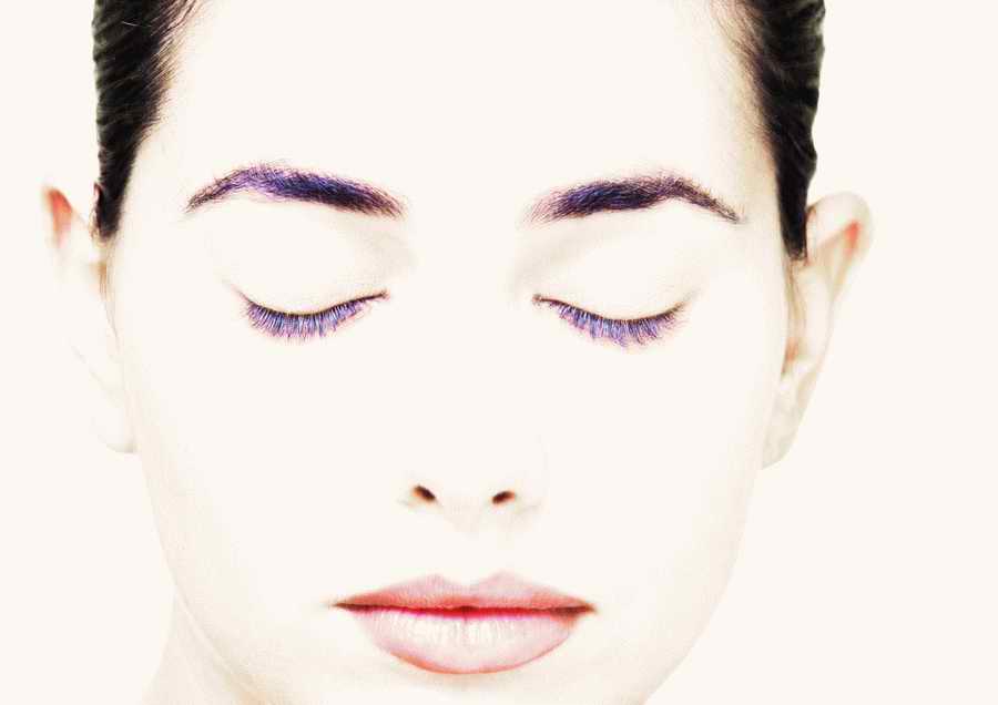 Fragment Faces - PhotoAlto ></a>
<script language=JavaScript> 
  var txt = 