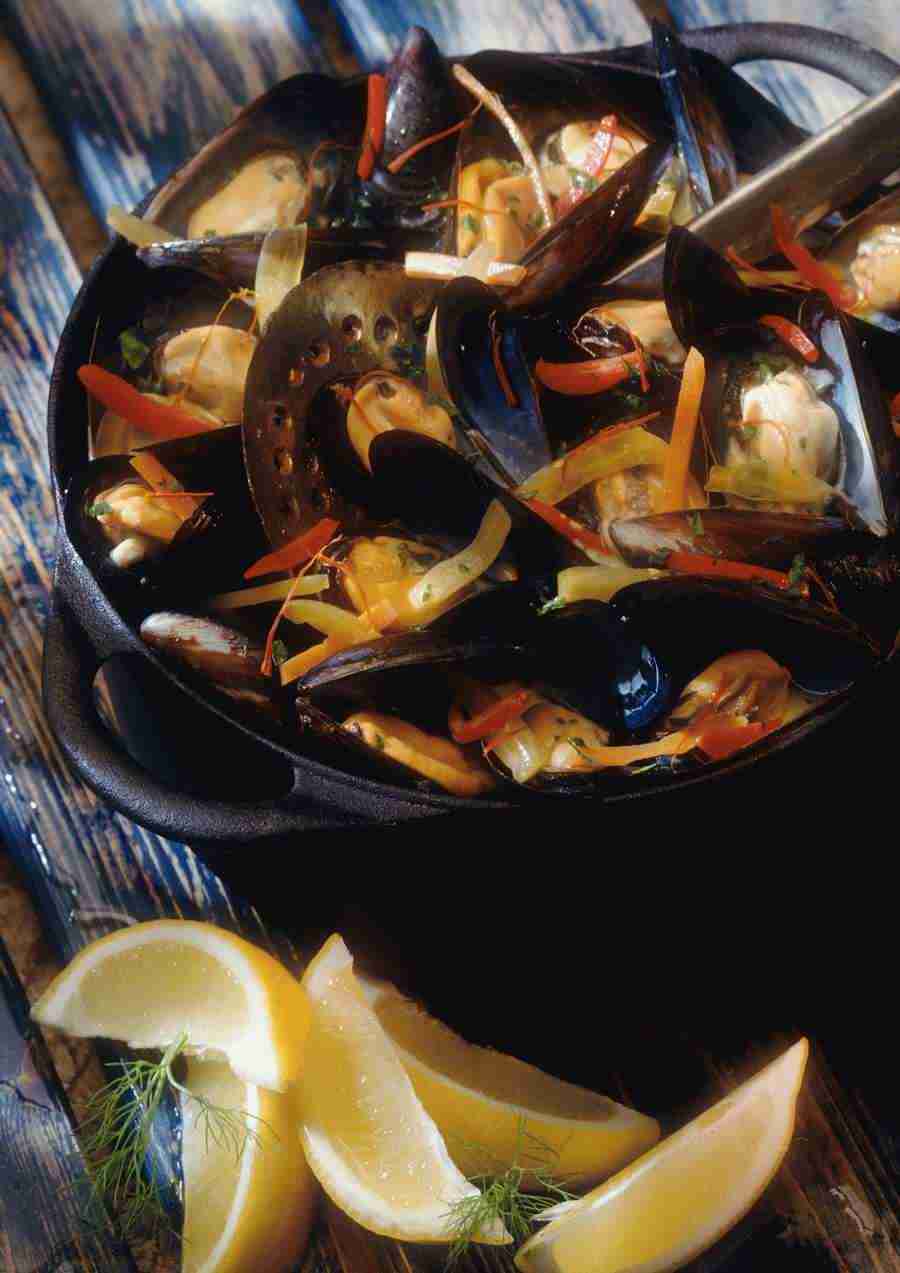 International Cuisine - PhotoAlto ></a>
<script language=JavaScript> 
  var txt = 