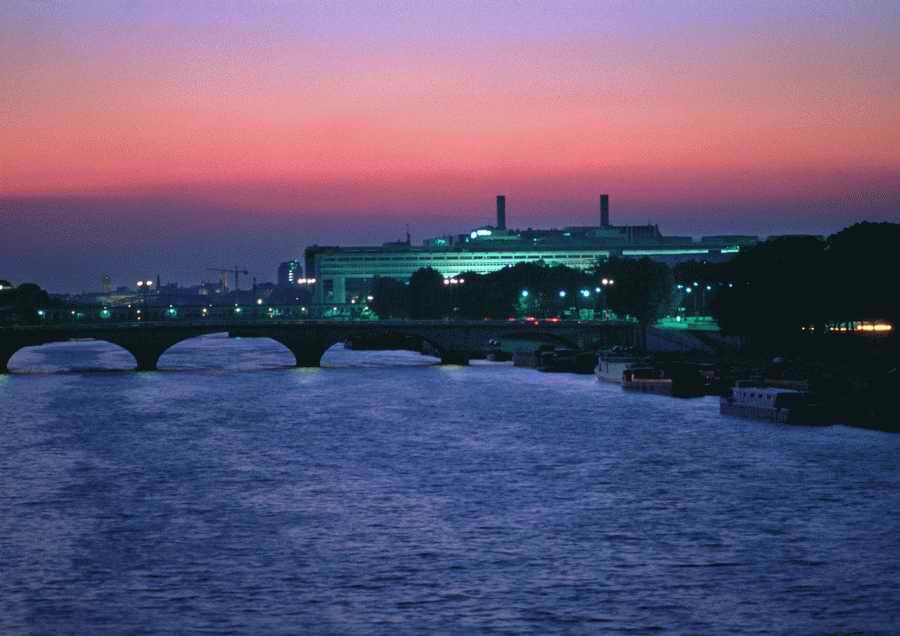 Paris The City - PhotoAlto ></a>
<script language=JavaScript> 
  var txt = 