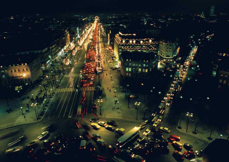 Paris The City - PhotoAlto ></a>
<script language=JavaScript> 
  var txt = 