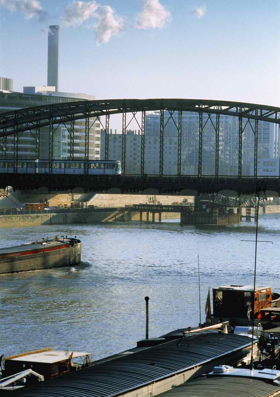 Paris The City - PhotoAlto ></a>
<script language=JavaScript> 
  var txt = 