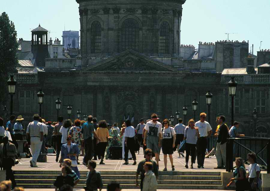 Paris The City - PhotoAlto ></a>
<script language=JavaScript> 
  var txt = 