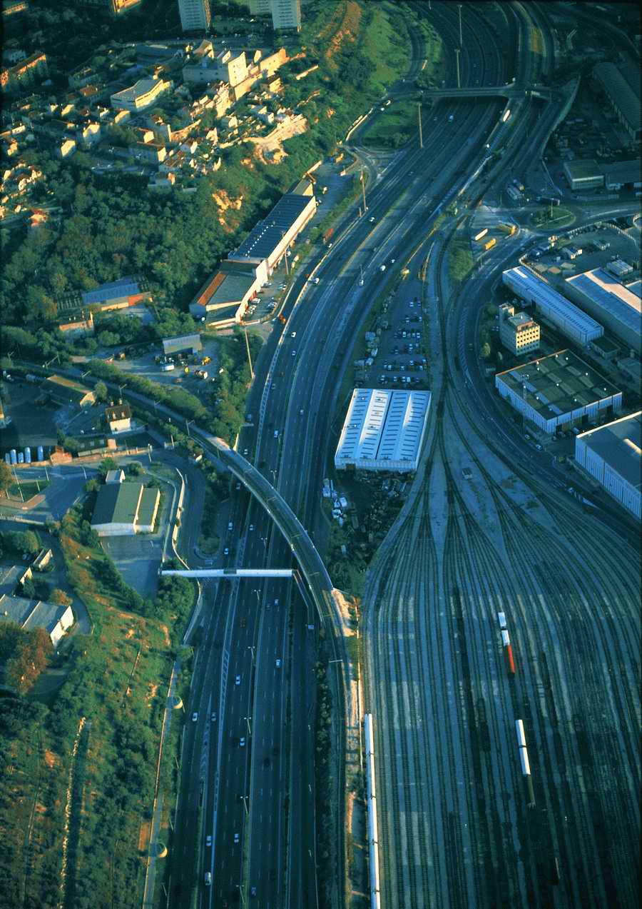 Transportation - PhotoAlto ></a>
<script language=JavaScript> 
  var txt = 