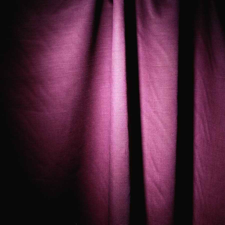 Studio Backdrops - Photodisc Background Series ></a>
<script language=JavaScript> 
  var txt = 