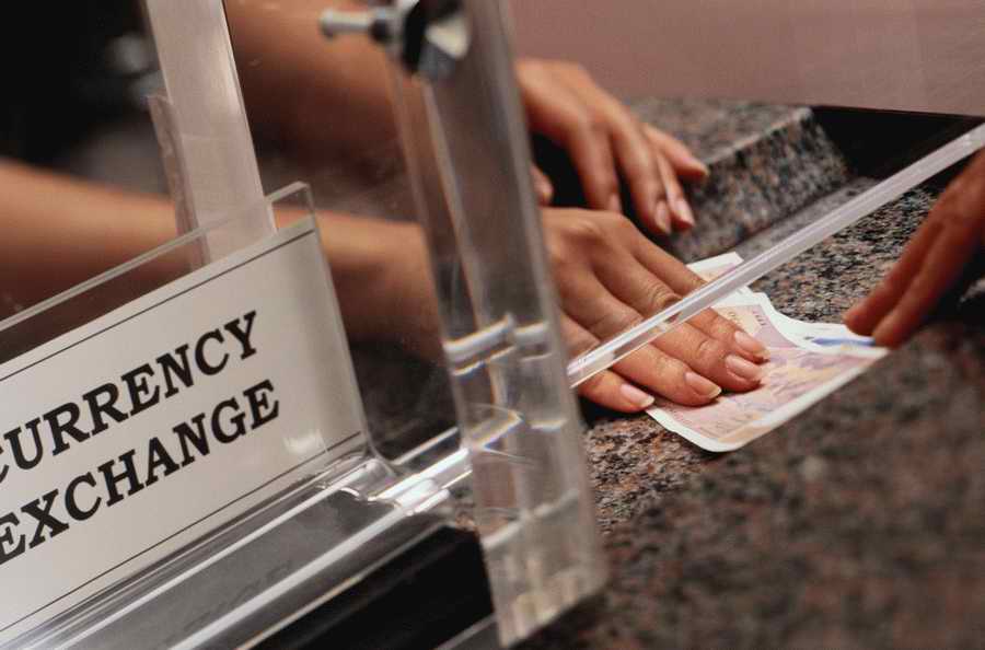 Banking & Finance - Photodisc ></a>
<script language=JavaScript> 
  var txt = 