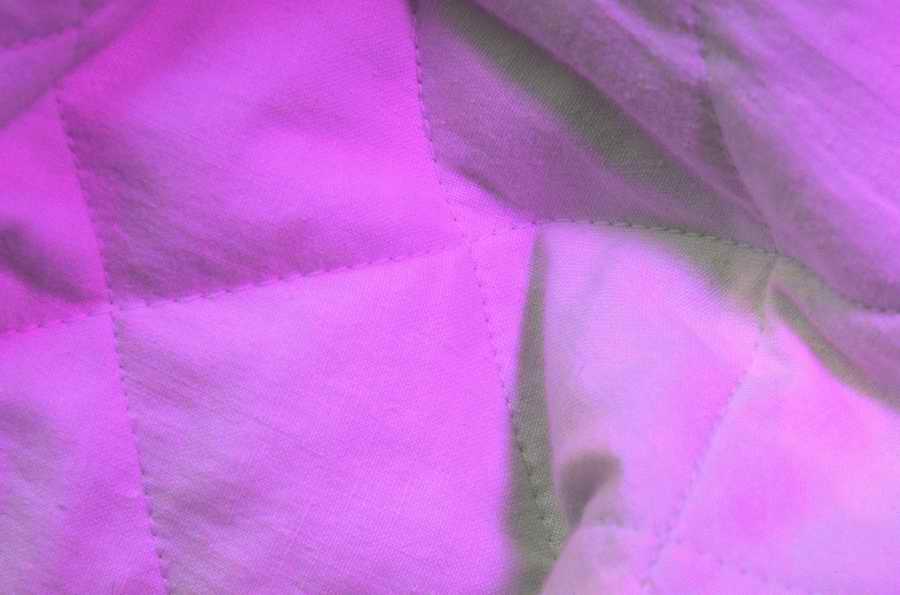 Backgrounds & Textures [PD3] - Photodisc ></a>
<script language=JavaScript> 
  var txt = 