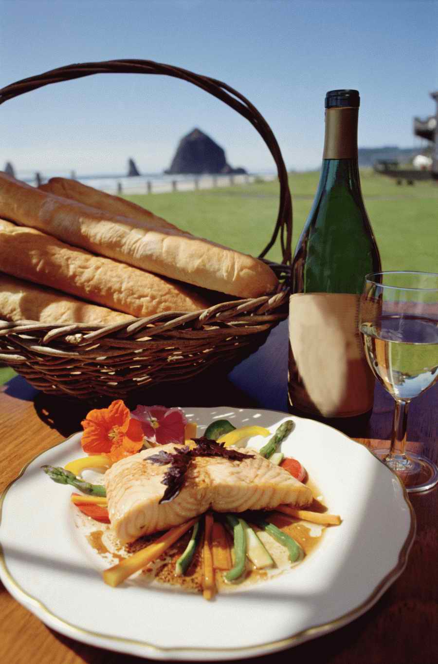 Contemporary Cuisine - Photodisc ></a>
<script language=JavaScript> 
  var txt = 