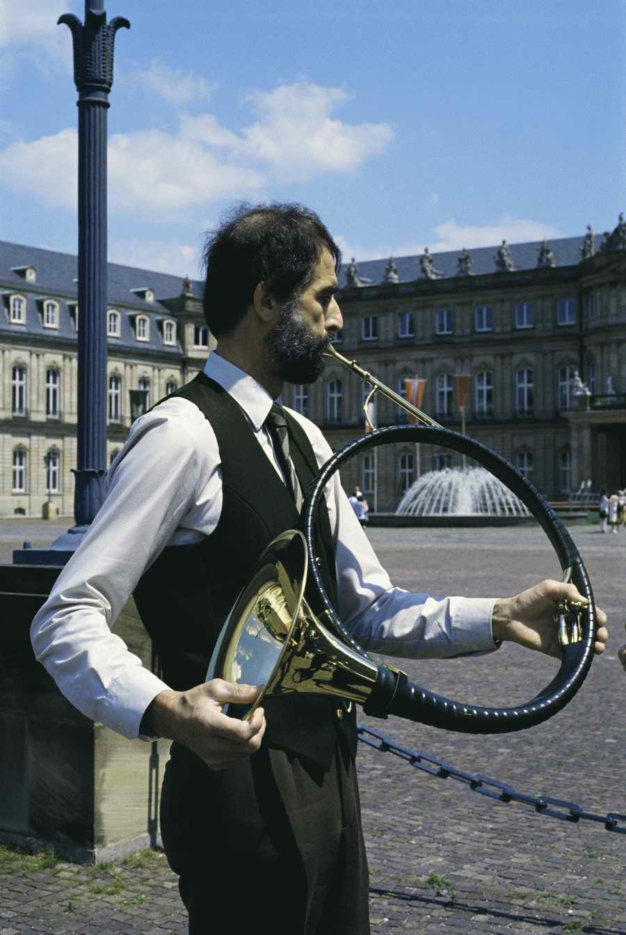 European Business & Lifestyles - Photodisc ></a>
<script language=JavaScript> 
  var txt = 
