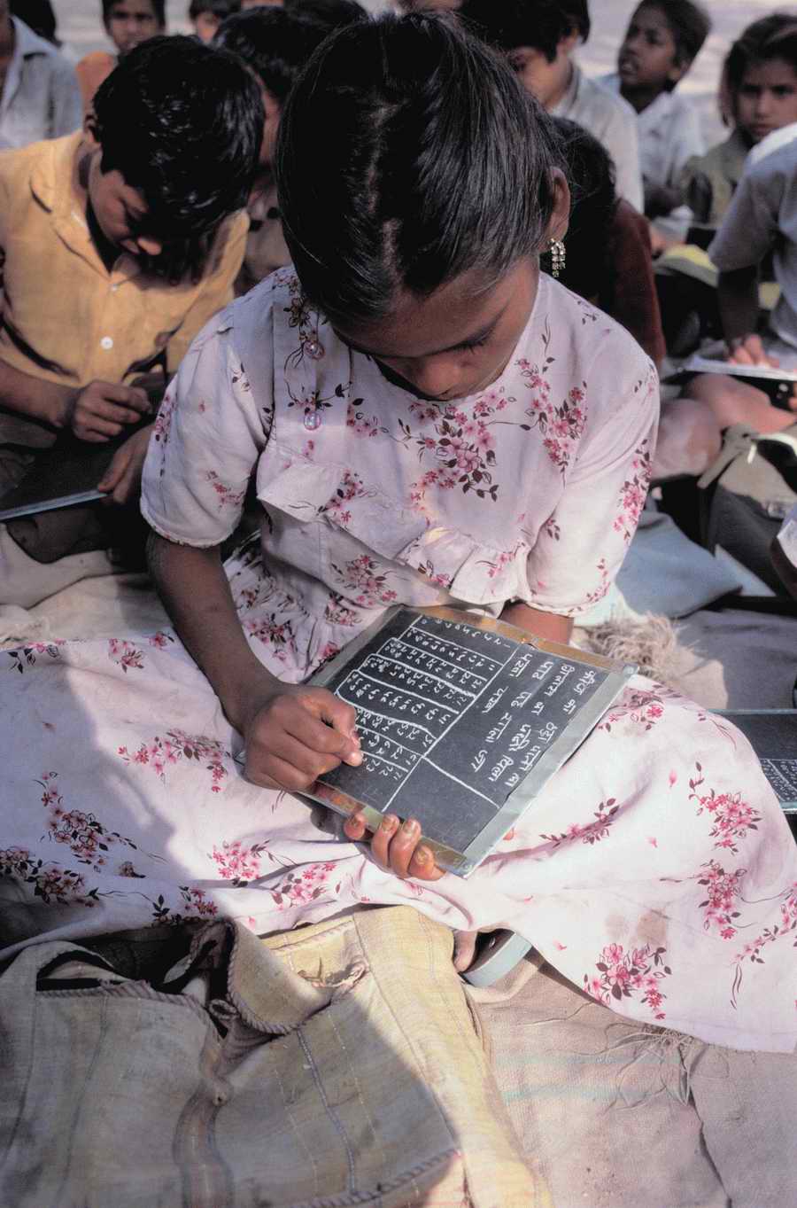 Education [PD41] - Photodisc ></a>
<script language=JavaScript> 
  var txt = 