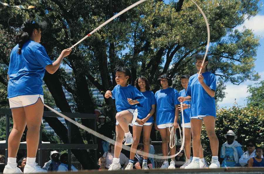 Education [PD41] - Photodisc ></a>
<script language=JavaScript> 
  var txt = 