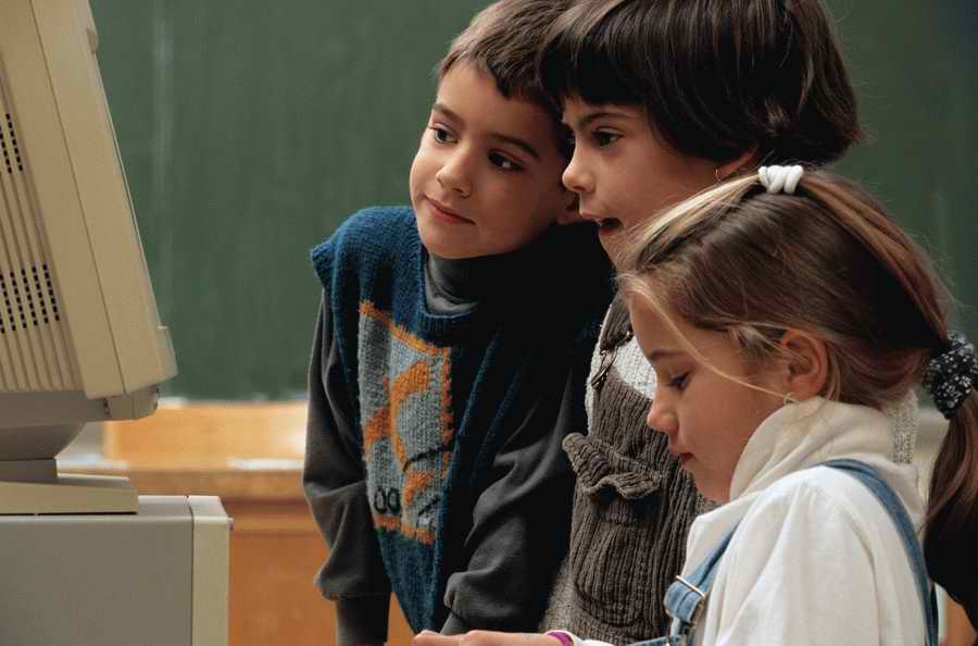 Education [PD41] - Photodisc ></a>
<script language=JavaScript> 
  var txt = 